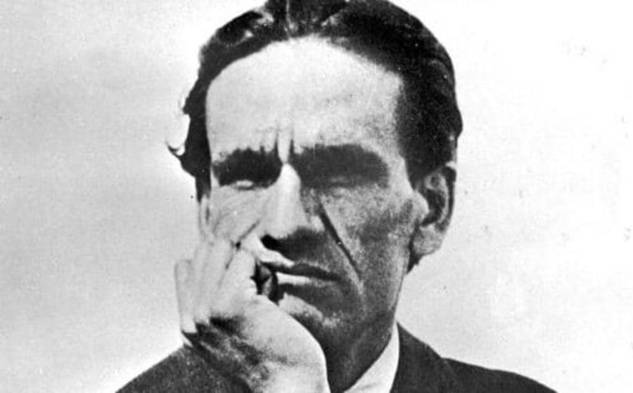 imagen de “Yo nací un día que Dios estaba enfermo”: cómo César Vallejo se volvió uno de los mayores poetas latinoamericanos