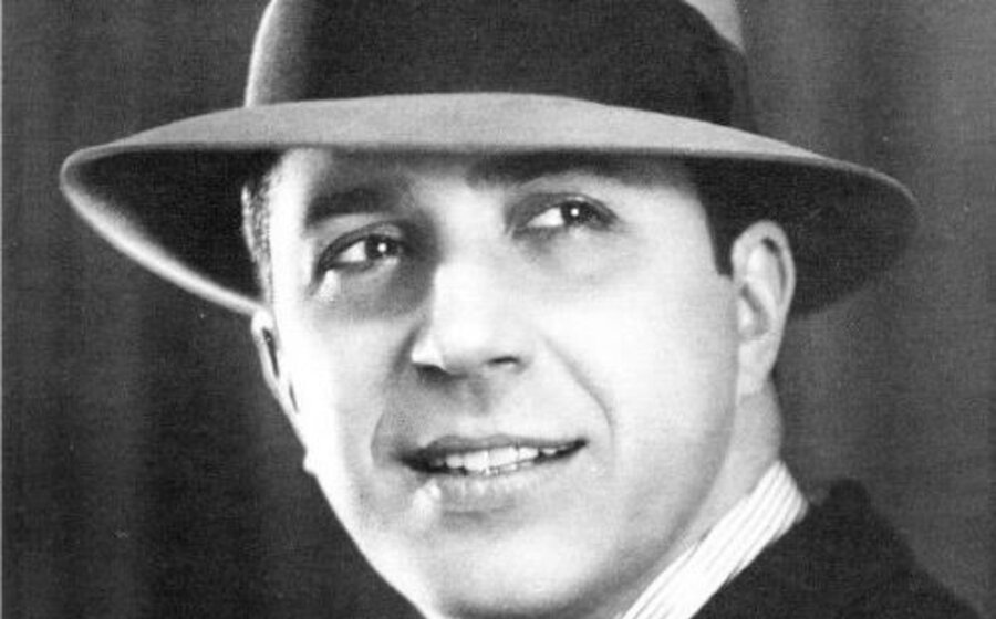 imagen de Gardel, el primer artista global, a 90 años de su muerte
