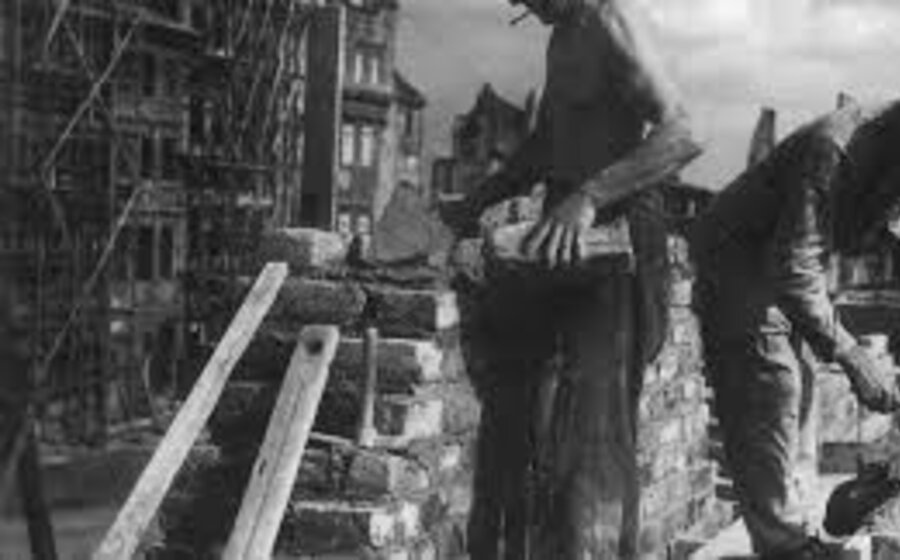 imagen de Reconstrucción: Varsovia, un doble abordaje